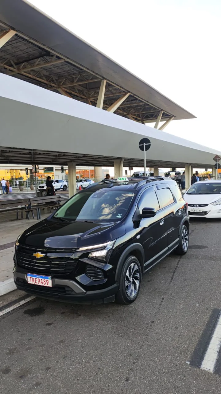 Veículo executivo da Five Move Transfer em São Paulo